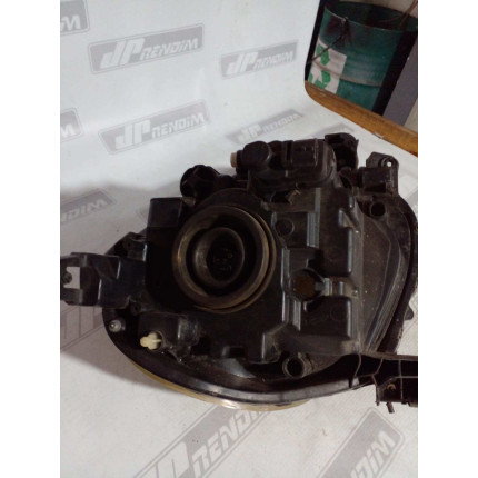 Farol Esquerdo Nissan March N-16 Ano 2011 2012 2013 2014 Usado
