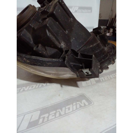 Farol Esquerdo Nissan March N-16 Ano 2011 2012 2013 2014 Usado