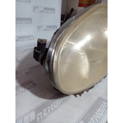 Farol Esquerdo Nissan March N-16 Ano 2011 2012 2013 2014 Usado
