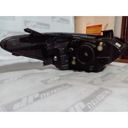 Farol Esquerdo Chevrolet Ônix-Prisma s/ Led C-75 Ano 2017 2018 2019 - Usado