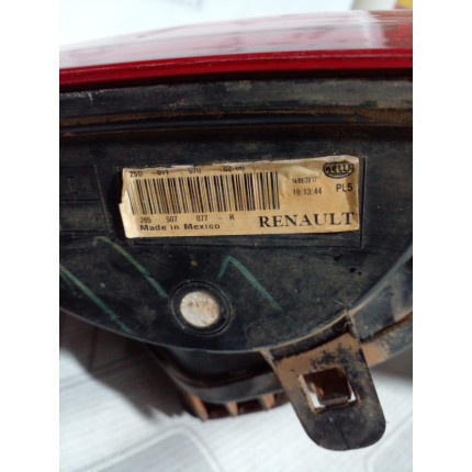 Lanterna Lado Direito Renault Logan Re-37 Ano 2014 2015 2016 2017 - Usado