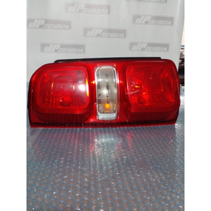 Lanterna Lado Esquerdo Peugeot Expert P-11 Ano 2016 2017 2018 2019 2020 2021 - Usado