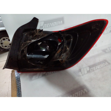Lanterna Lado Esquerdo Renault Logan Re-38 Ano 2014 2015 2016 - Usado