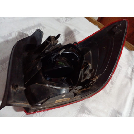 Lanterna Lado Esquerdo Renault Logan Re-38 Ano 2014 2015 2016 - Usado