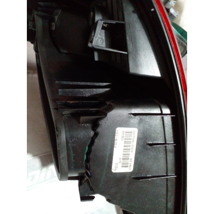 Lanterna Lado Esquerdo Nissan Versa N-09 Ano 2012 2013 2014 2015 2016 2017 2018 2019 2020 - Usado