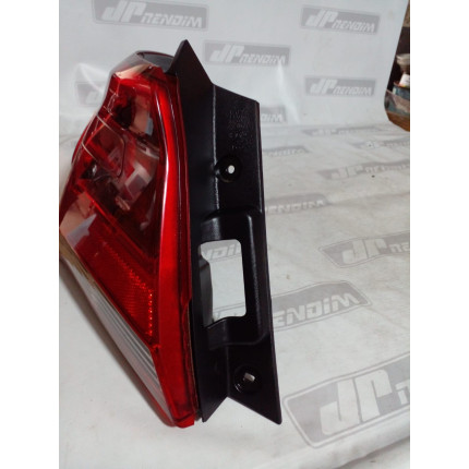 Lanterna Lado Esquerdo Chevrolet Prisma C-78 Ano 2017 2018 2019 - Usado
