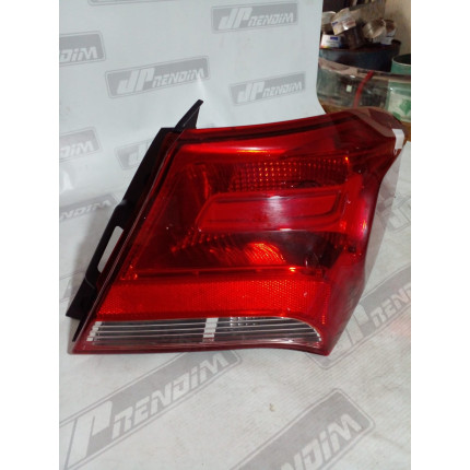 Lanterna Lado Direito Chevrolet Prisma C-79 Ano 2017 2018 2019 - Usado