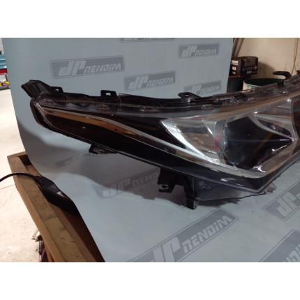 Farol Direito Toyota Corolla C/ Led T-01 Ano 2018 2019 - Usado
