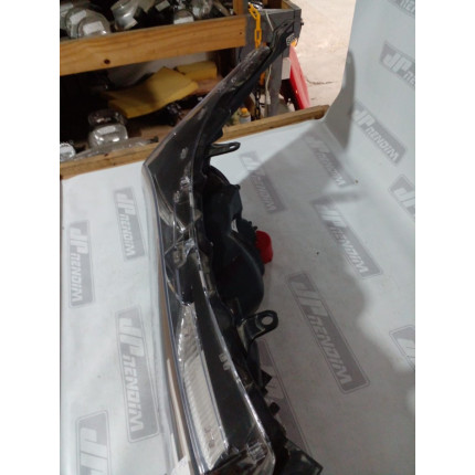 Farol Direito Toyota Corolla T-02 Ano 2015 2016 2017 - Usado