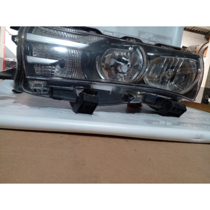 Farol Esquerdo Toyota Corolla T-03 Ano 2015 2016 2017 - Usado