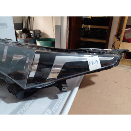 Farol Esquerdo Toyota Corolla T-03 Ano 2015 2016 2017 - Usado