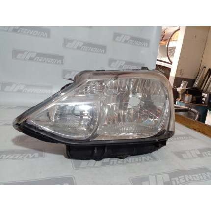 Farol Esquerdo Toyota Etios T-11 Ano 2013 2014 2015 2016 2017 2018 2019 - Usado