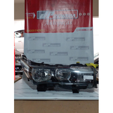Farol Direito Toyota Corolla T-13 Ano 2015 2016 2017 - Usado