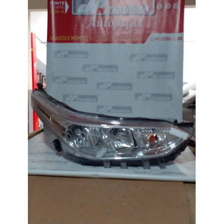 Farol Direito Toyota Yaris Cromado T-14 Ano 2018 2019 2020 2021 2022 - Usado