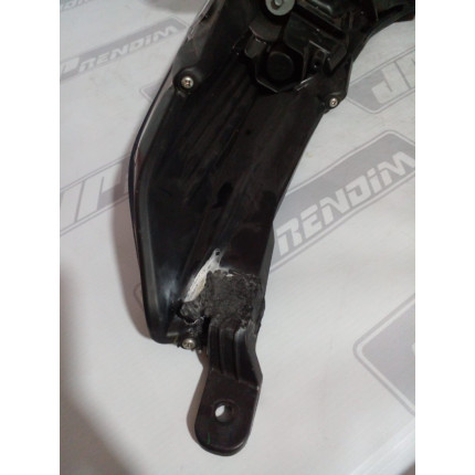 Farol Direito Toyota Yaris Cromado T-15 Ano 2018 2019 2020 2021 2022 - Usado