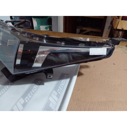 Farol Esquerdo Toyota Corolla T-16 Ano 2015 2016 2017 - Usado