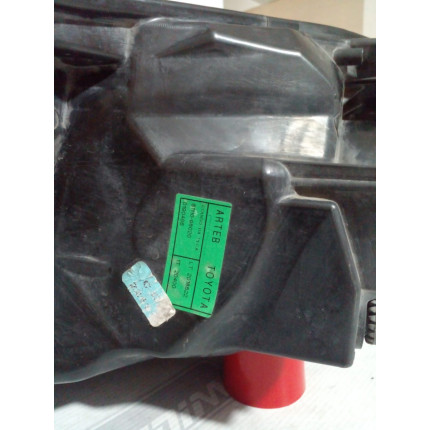 Farol Direito Toyota Etios Máscara Negra T-19 Ano 2018 2019 2020 2021 - Usado
