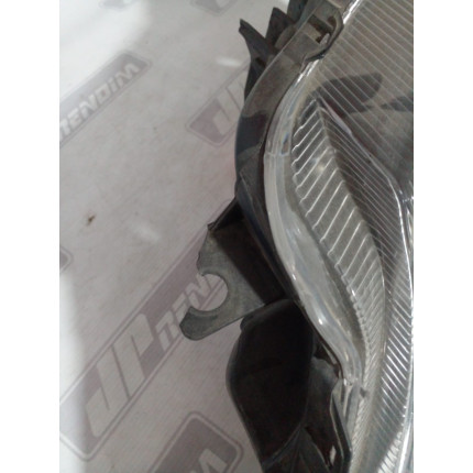 Farol Esquerdo Toyota Etios Máscara Negra T-21 Ano 2018 2019 2020 2021 - Usado