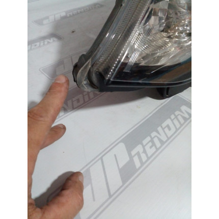 Farol Esquerdo Toyota Etios Máscara Negra T-21 Ano 2018 2019 2020 2021 - Usado
