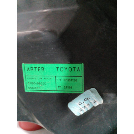 Farol Esquerdo Toyota Etios Máscara Negra T-21 Ano 2018 2019 2020 2021 - Usado