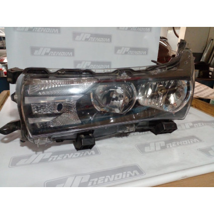 Farol Esquerdo Toyota Corolla T-22 Ano 2015 2016 2017 - Usado