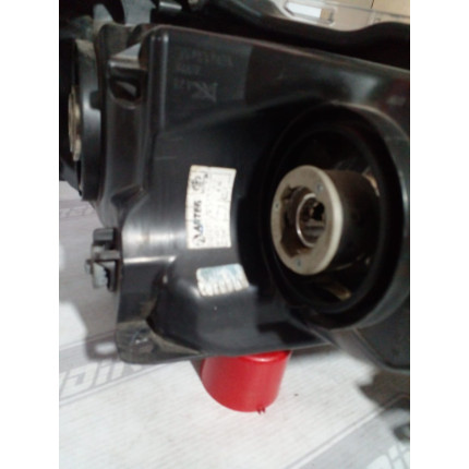 Farol Direito Toyota Corolla T-23 Ano 2015 2016 2017 - Usado