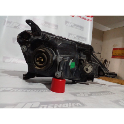 Farol Esquerdo Toyota Etios Máscara Negra T-24 Ano 2018 2019 2020 2021 - Usado