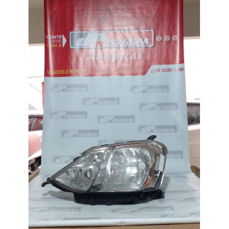 Farol Esquerdo Toyota Etios T-28 Ano 2013 2014 2015 2016 2017 2018 2019 - Usado