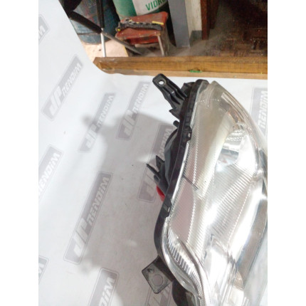 Farol Esquerdo Toyota Etios T-28 Ano 2013 2014 2015 2016 2017 2018 2019 - Usado