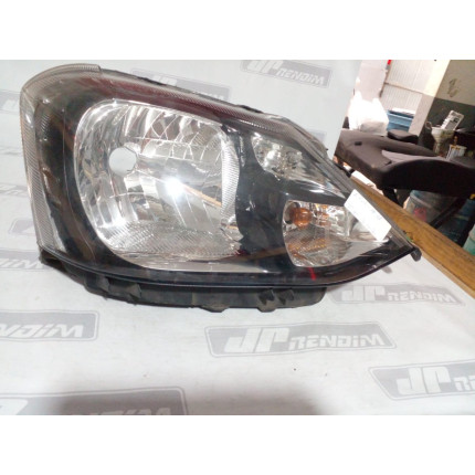 Farol Direito Toyota Etios Máscara Negra T-30 Ano 2018 2019 2020 2021 - Usado
