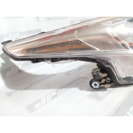 Farol Direito Toyota Yaris Cromado T-31 Ano 2018 2019 2020 2021 2022 - Usado