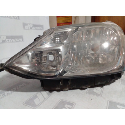 Farol Esquerdo Toyota Etios T-33 Ano 2013 2014 2015 2016 2017 2018 - Usado