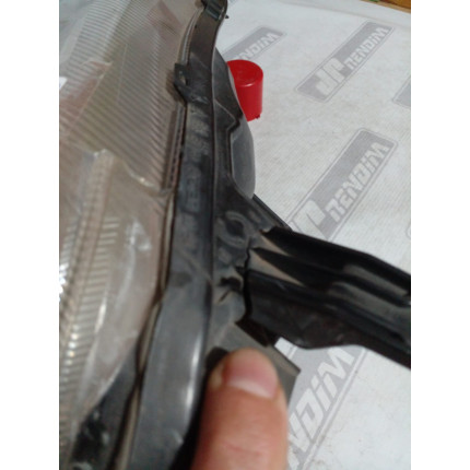 Farol Esquerdo Toyota Etios T-33 Ano 2013 2014 2015 2016 2017 2018 - Usado