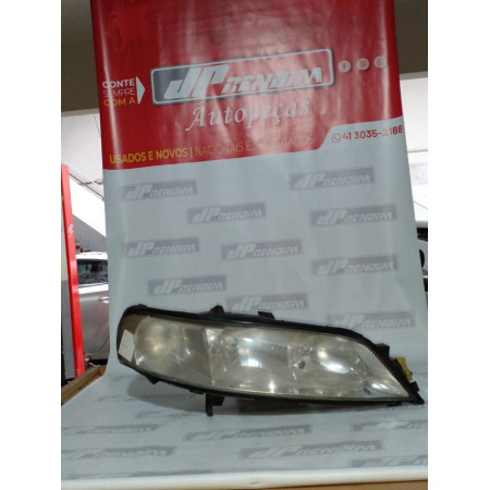 Farol Direito Chevrolet Vectra C-03 Ano 2000 2001 2002 2003 2004 2005 - Usado