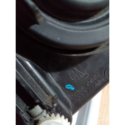 Farol Esquerdo Chevrolet Ônix- Prisma C-16 Ano 2013 2014 2015 2016 2017 2018 2019 - Usado