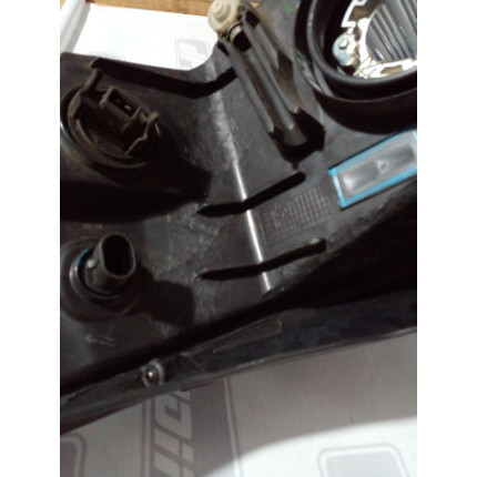 Farol Direito Chevrolet Ônix-Prisma Lente Azul C-17 Ano 2013 2014 2015 2016 2017 2018 2019 - Usado
