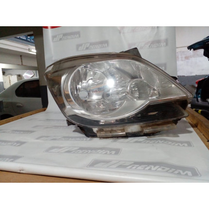 Farol Direito Chevrolet Cobalt C-20 Ano 2012 2013 2014 2015 - Usado