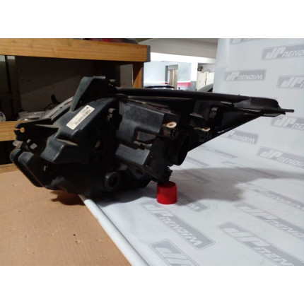Farol Direito Chevrolet Cobalt C-20 Ano 2012 2013 2014 2015 - Usado