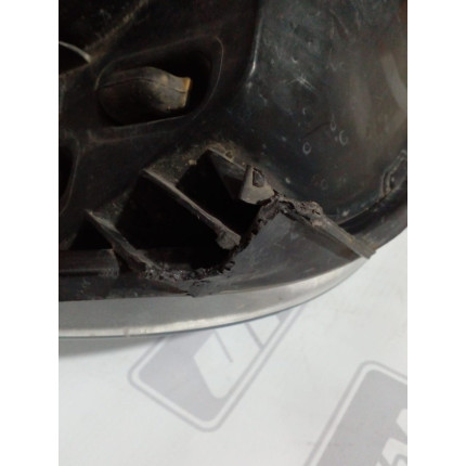 Farol Esquerdo Chevrolet Celta C-24 Ano 2006 2007 2008 2009 2010 2011 a 2015 - Usado