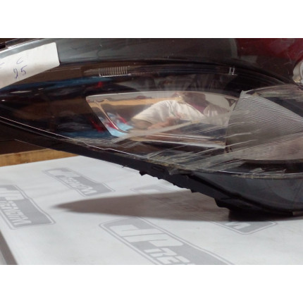 Farol Direito Chevrolet Ônix-Prisma C/ Led C-25 Ano 2017 2018 2019 - Usado