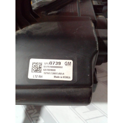 Farol Direito Chevrolet Ônix-Prisma C/ Led C-25 Ano 2017 2018 2019 - Usado