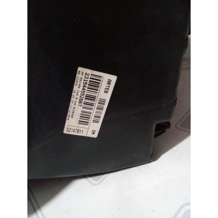 Farol Direito Chevrolet Ônix-Prisma-Spin C-28 Ano 2013 2014 2015 2016 2017 a 2021 - Usado