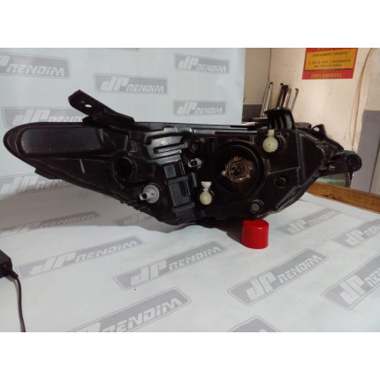 Farol Esquerdo Chevrolet Ônix-Prisma C/ Led Ano 2017 2018 2019 - Usado
