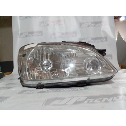 Farol Direito Chevrolet Corsa Classic C-40 Ano 2011 2012 2013 2014 2015 2016 - Usado