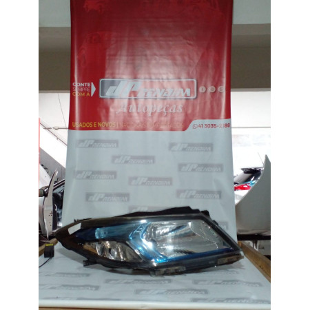Farol Direito Chevrolet Ônix-Prisma Lente Azul C-41 Ano 2013 2014 2015 2016 - Usado