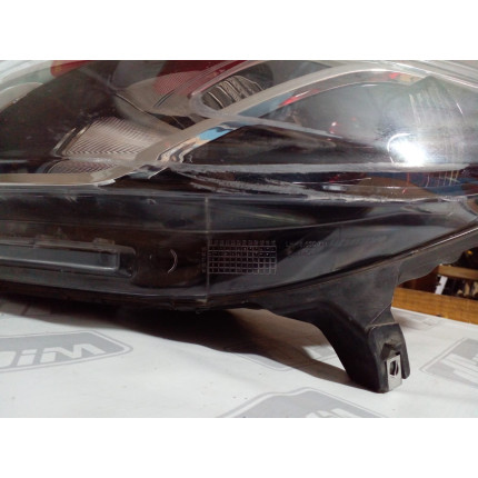 Farol Esquerdo Chevrolet Cobalt Máscara Negra C-44 Ano 2016 2017 2018 2019 - Usado