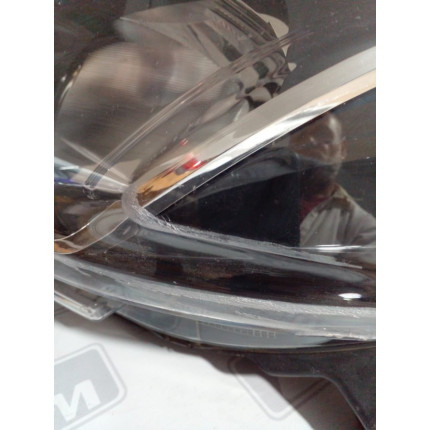 Farol Esquerdo Chevrolet Cobalt Máscara Negra C-44 Ano 2016 2017 2018 2019 - Usado
