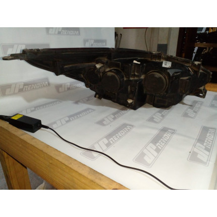 Farol Esquerdo Chevrolet Cobalt Máscara Negra C-45 Ano 2016 2017 2018 2019 - Usado