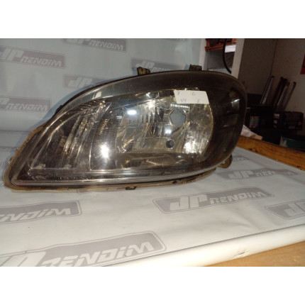 Farol Esquerdo Chevrolet Celta C-49 Ano 2006 2007 2008 2009 2010 a 2015 - Usado