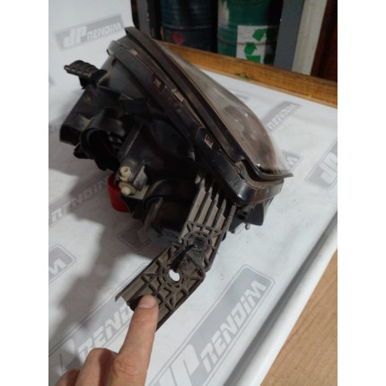 Farol Direito Chevrolet Captiva C-56 Ano 2008 2009 2010 2011 2012 - Usado